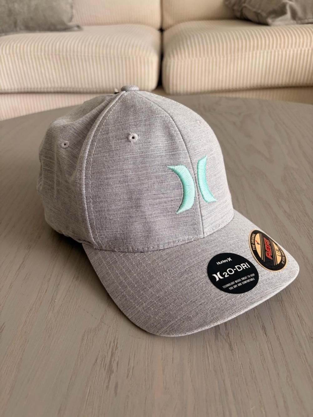 Hurley H2O DRI CUTBACK Cap FlexFit Gray Size: L/XL (R127)